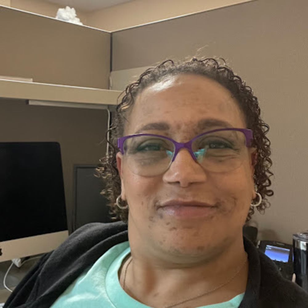 Meet your Posher, Rose